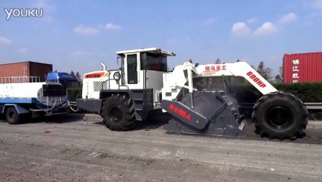 WR2300E，上海高速公路路基冷再生