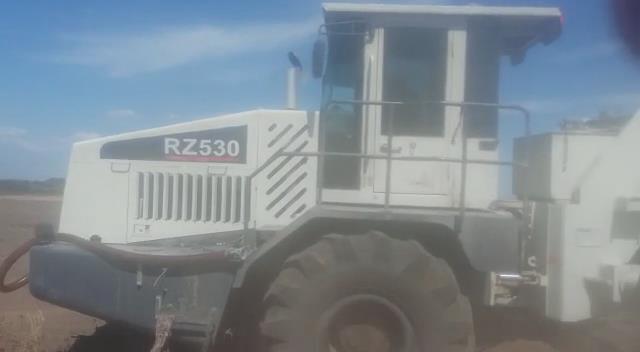RZ530，阿根廷冷再生施工